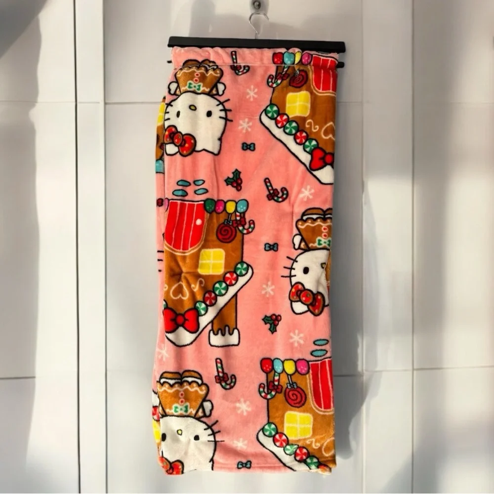 Hello kitty Gingerbread Christmas Holiday Plush Throw Blanket